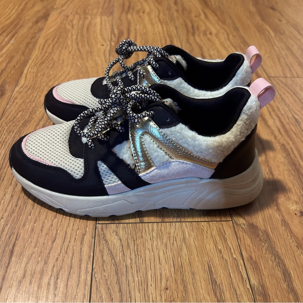 POSH By Poelman CARI Trainers Faux Fur Sherpa Metallic | US Size 6-5 EU 37